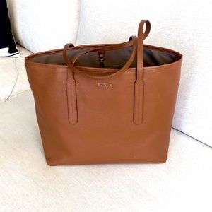 Furla Ariana Saffiano Tan Tote / Shopper